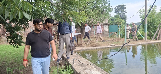 'DC Rajouri directs officers to ensure timely execution of watershed projects with a focus on quality, durability & community participation'